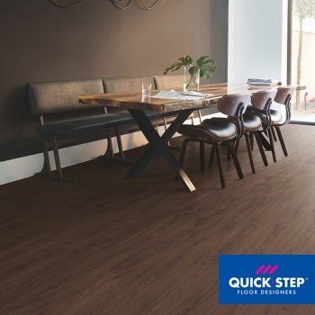 Ламинат Quick step Classic Дуб горный темно-коричневый 32кл. Фаска:нет зам.Uniclic