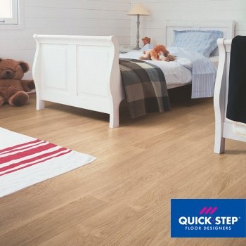 Ламинат Quick step Eligna Дуб белый лакированный 32кл. Фаска:нет зам.Uniclic